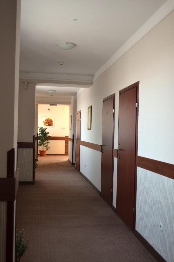 Hotel Perlyna Ars Stryj Zewnętrze zdjęcie